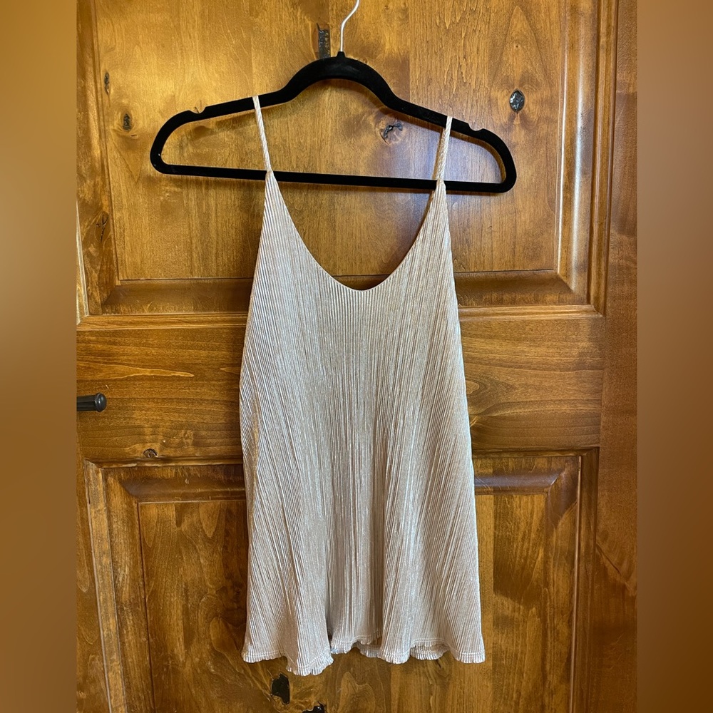 Gold tank